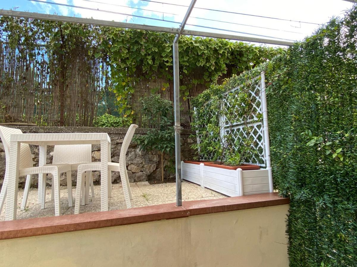 Caruso Rooms Sorrento Bagian luar foto